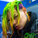 Tekashi-ctverec.JPG