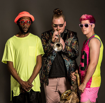 toomanyzooz-ctverec.png